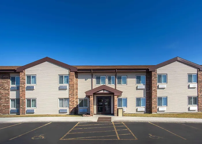 Baymont By Wyndham Hotel