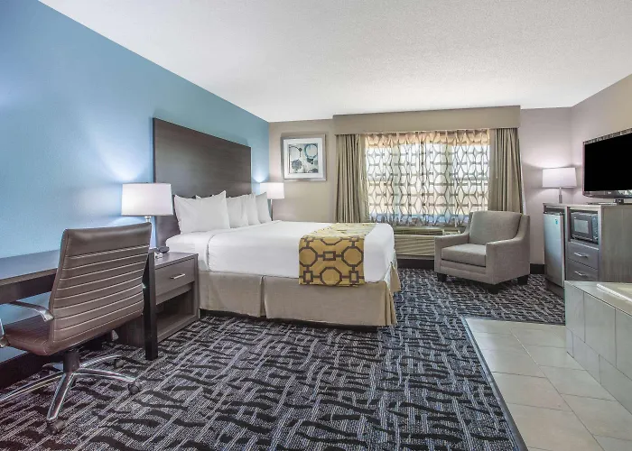 Baymont By Wyndham Hotel