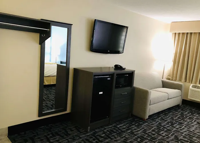 Hotel Baymont By Wyndham