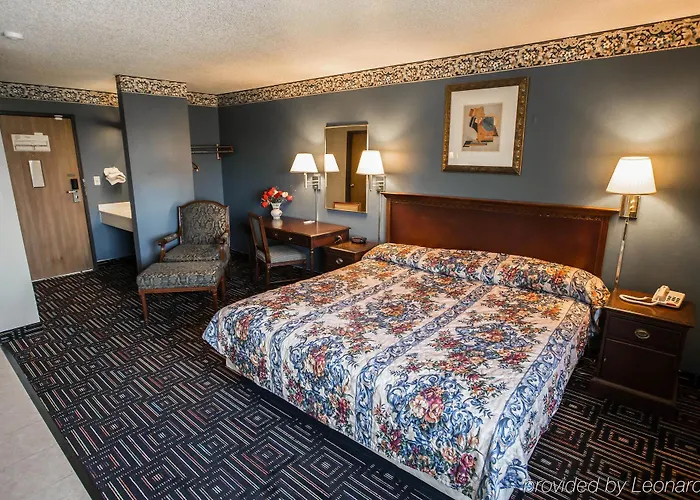 Baymont By Wyndham Joliet